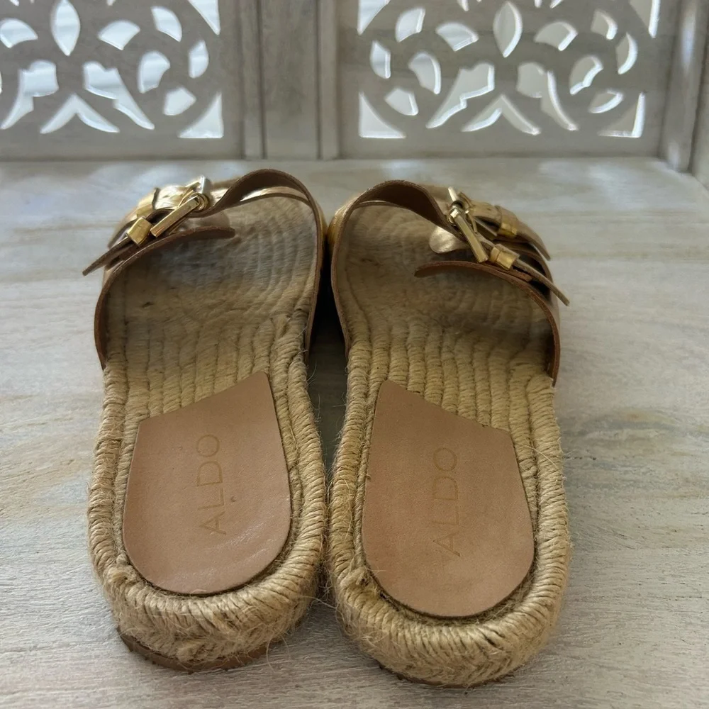 Aldo Dolci Gold Metallic Espadrille Sandals Reptile Crocodile Print Leather 9
